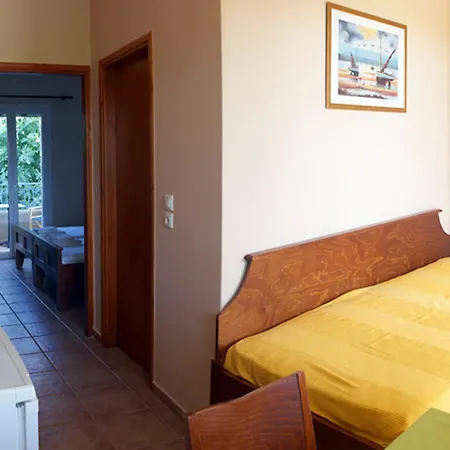 Apartment Aggelina's Xi Beach
